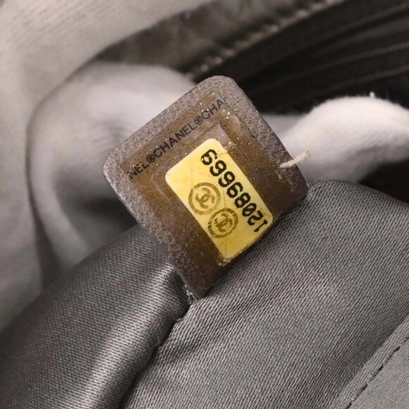 Chanel Silver Perforated Lambskin Handbag 144899 - Picture 10 of 10